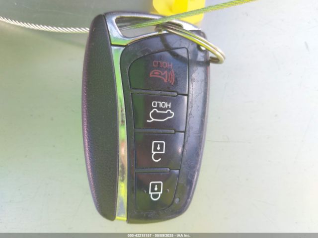 5NMZU3LB3HH040756 Hyundai Santa Fe Sport 2.4l