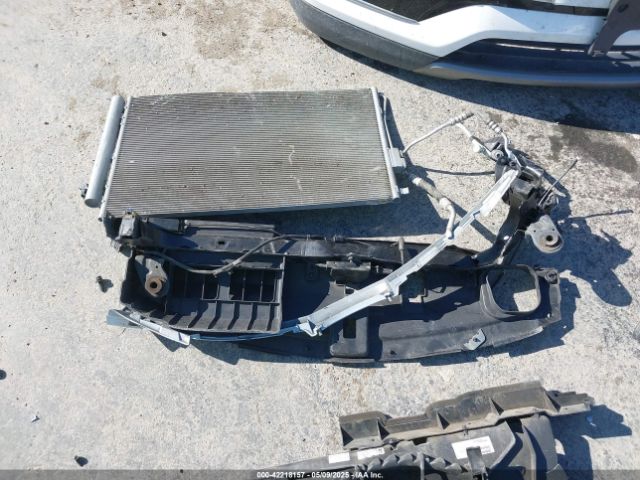 5NMZU3LB3HH040756 Hyundai Santa Fe Sport 2.4l