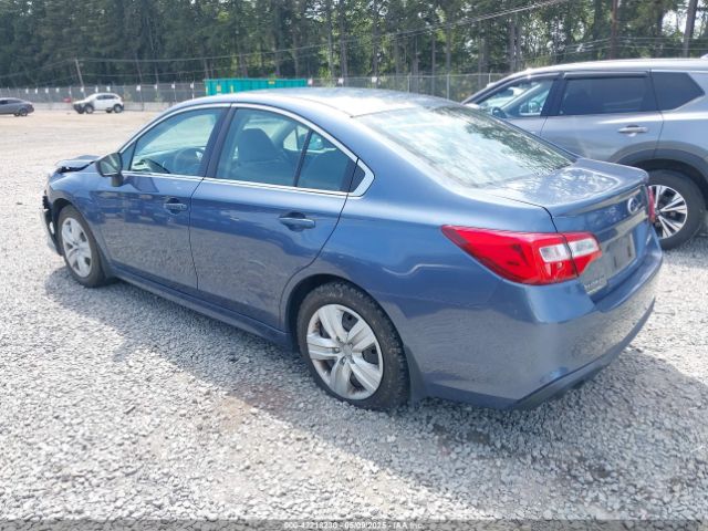 2018 SUBARU LEGACY 4S3BNAA60J3031624 Photo 2