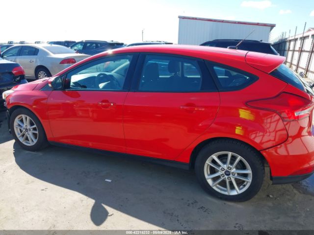 1FADP3K20FL307131 Ford FOCUS SE