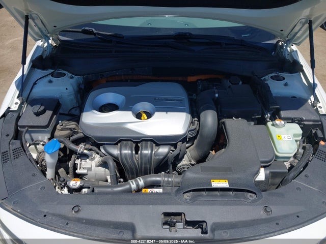 KIA Optima Plug-in Hybrid Ex 2017 KNAGV4LD9H5013282 Image 10