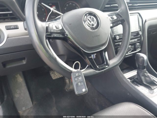 2021 VOLKSWAGEN PASSAT 1VWSA7A33MC012037 Photo 10