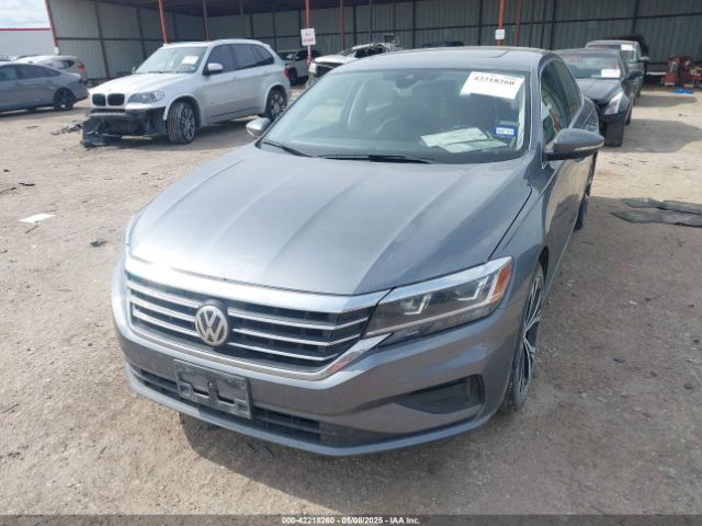 2021 VOLKSWAGEN PASSAT 1VWSA7A33MC012037 Photo 1