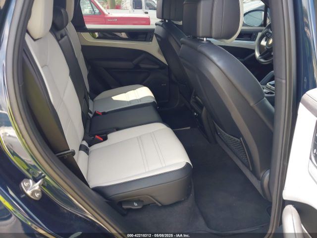 WP1AA2AY2RDA02192 Porsche Cayenne