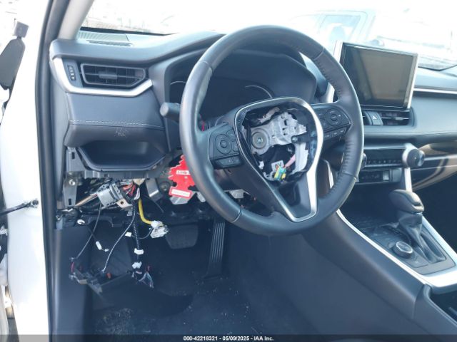 JTMRWRFV7RD217337 Toyota Rav4 Hybrid Xle