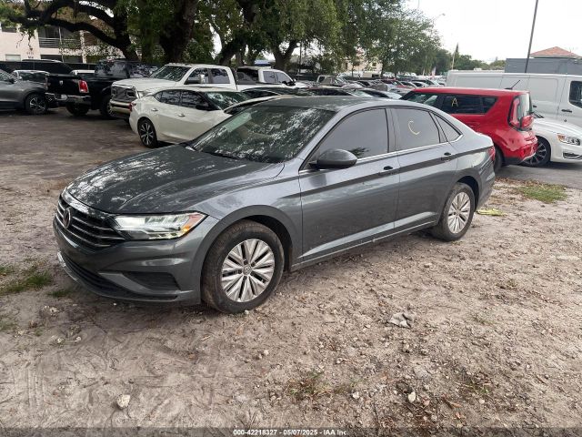 3VWC57BU6KM012822 Volkswagen Jetta