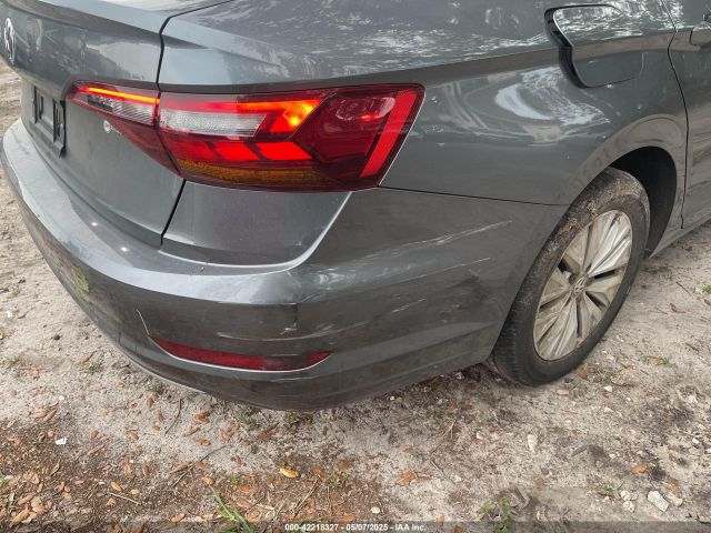 3VWC57BU6KM012822 Volkswagen Jetta
