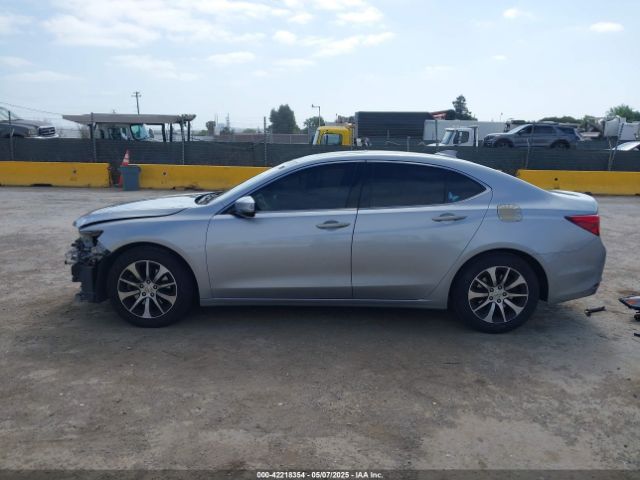 19UUB1F32HA010118 Acura TLX