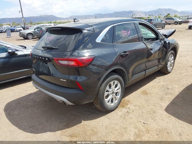1FMCU9GN0RUA74480 Ford Escape Active