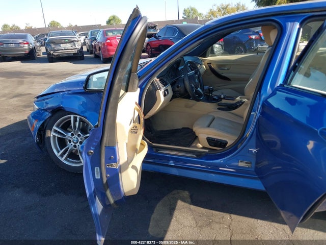BMW 2015 2015 WBA3B9C53FF801575 Image 5