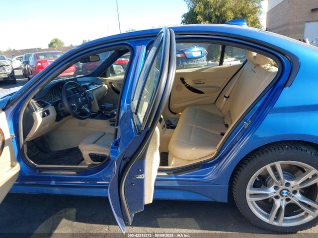 BMW 2015 2015 WBA3B9C53FF801575 Image 8