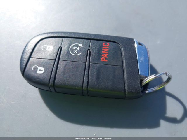 3C4NJDAB1HT628125 Jeep 2017