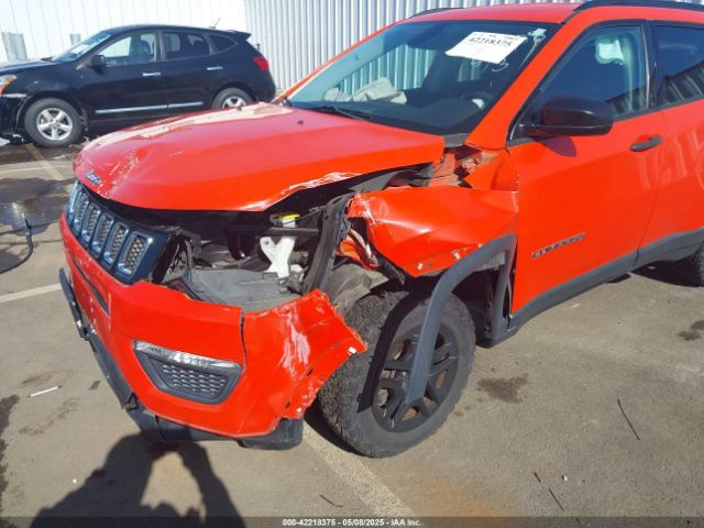3C4NJDAB1HT628125 Jeep 2017