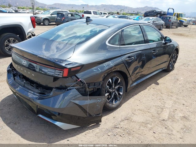 KMHL64JA2SA453443 Hyundai SONATA SEL