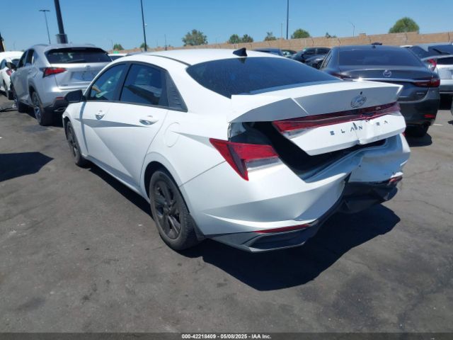 5NPLS4AG4NH053546 Hyundai ELANTRA SEL
