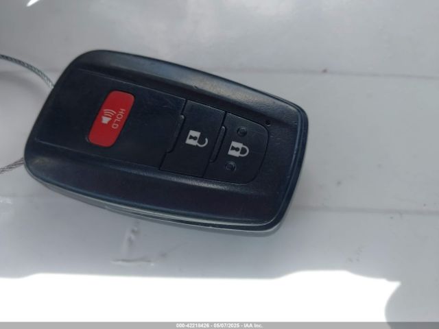 JTDKBRFU6G3004239 Toyota Prius Two
