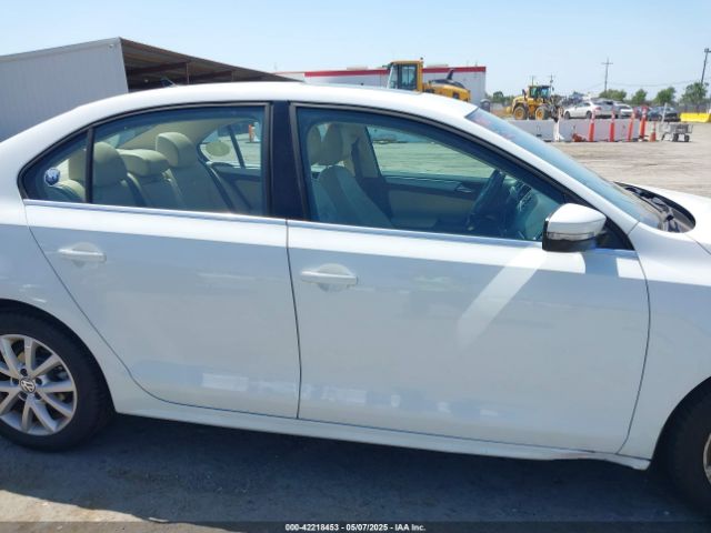 3VWD17AJ3EM443985 Volkswagen Jetta 1.8t Se
