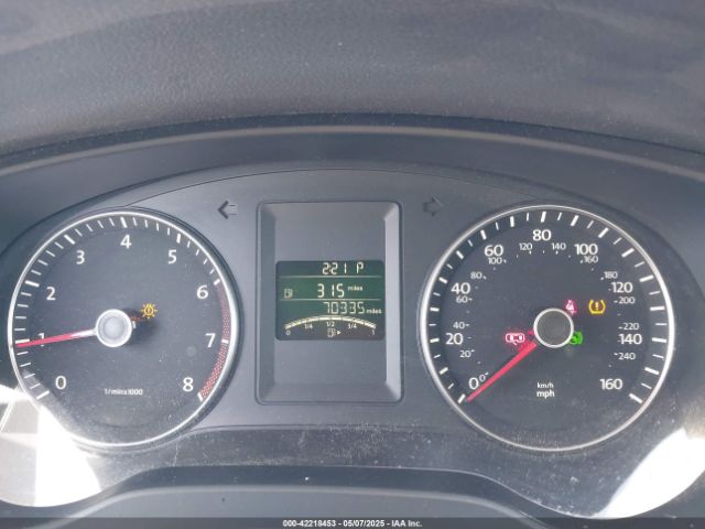 3VWD17AJ3EM443985 Volkswagen Jetta 1.8t Se