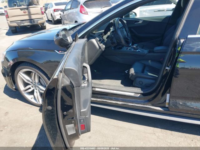 WAUENCF55JA009202 Audi A5 2.0t Premium