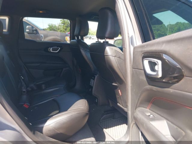 3C4NJDDN3PT527995 Jeep Compass Trailhawk 4x4
