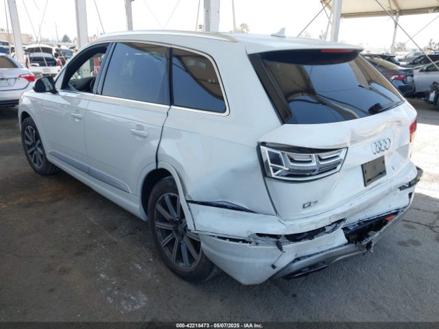 2017 AUDI Q7 WA1LAAF76HD006842 Photo 2