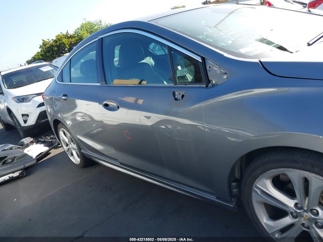 1G1BF5SM9J7127612 Chevrolet le2 -di: direct injection, vvt: variable valve timing, gen, alum