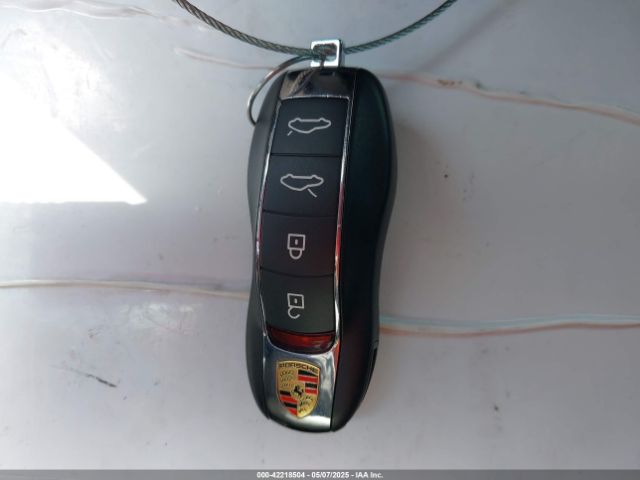 2025 PORSCHE 718 CAYMAN WP0AA2A83SK255637 Photo 10