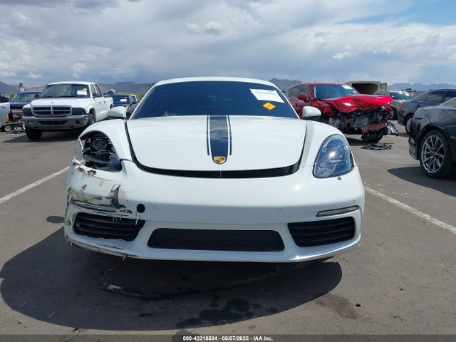 Porsche 718 Cayman 2025 WP0AA2A83SK255637 Image 12