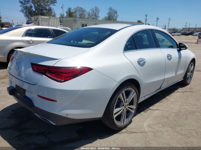 2021 MERCEDES-BENZ CLA 250 W1K5J4GB3MN183572 Photo 3