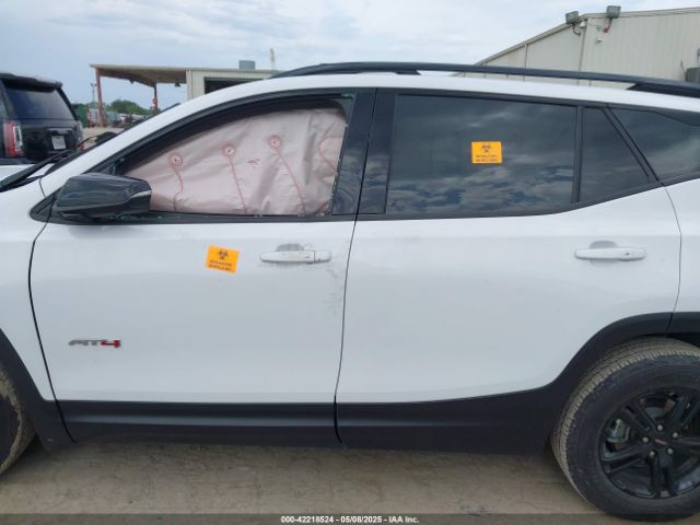 3GKALYEV4NL250578 GMC lyx