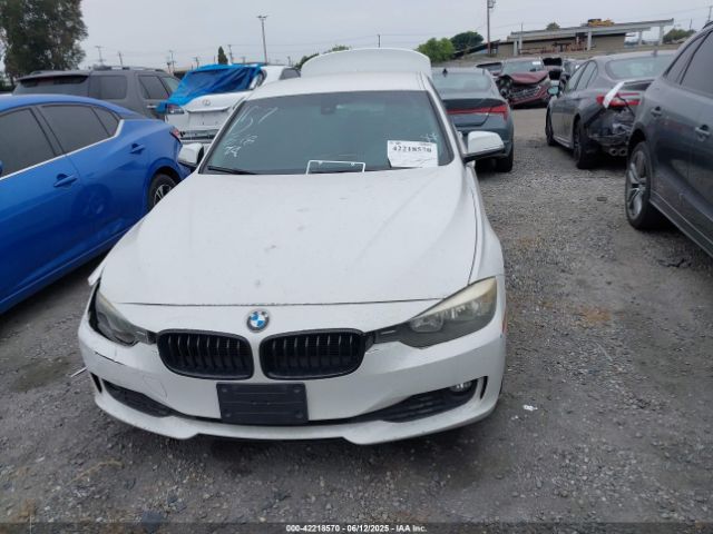 WBA3C3C50EPV90726 BMW 320i Xdrive