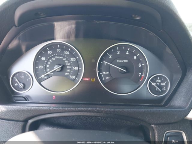 WBA3C3C50EPV90726 BMW 320i Xdrive