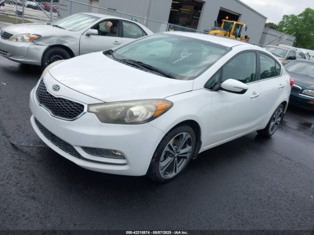 KNAFX4A8XE5121157 KIA FORTE EX