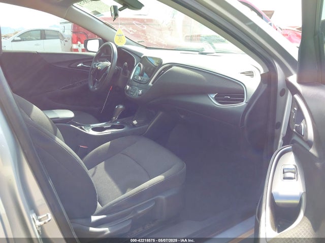 1G1ZB5ST6KF204221 Chevrolet Malibu 1ls