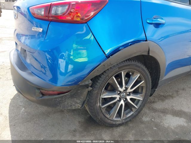 JM1DKFC77H0148553 Mazda Cx-3 Touring