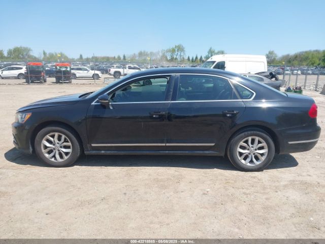 1VWAT7A39GC023988 Volkswagen Passat 1.8t S