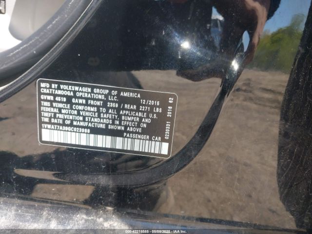 1VWAT7A39GC023988 Volkswagen Passat 1.8t S