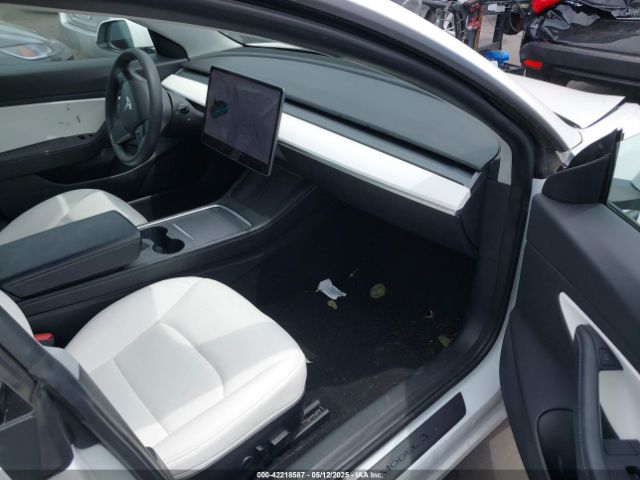 2021 TESLA MODEL 3 5YJ3E1EA4MF874784 Photo 4