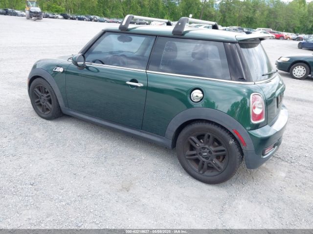2012 MINI COOPER S WMWSV3C50CTY27516 Photo 2