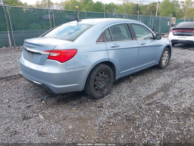 2014 CHRYSLER 200 1C3CCBAB5EN207790 Photo 3