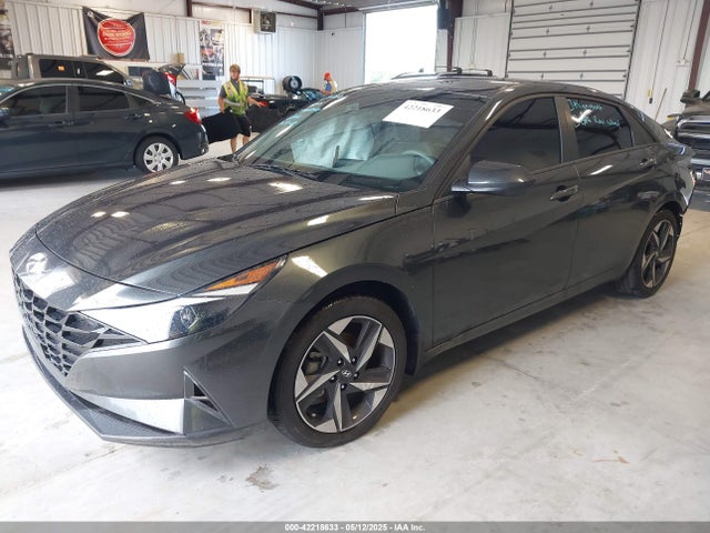 5NPLS4AG7PH111197 Hyundai ELANTRA SEL