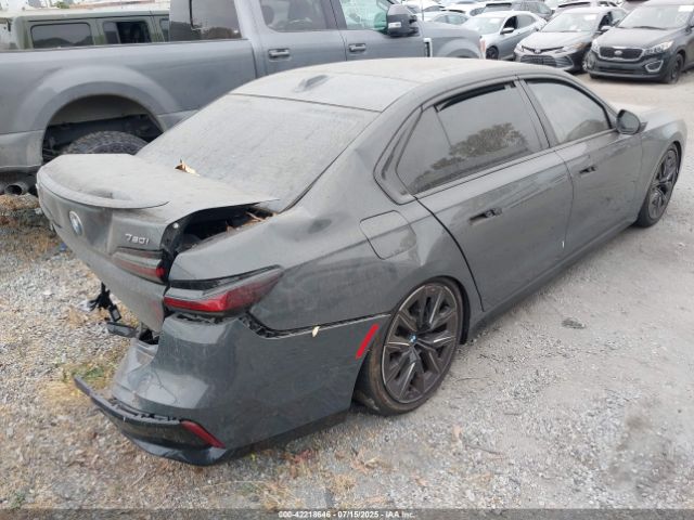 2024 BMW 760 WBA33EJ02RCR81067 Photo 3