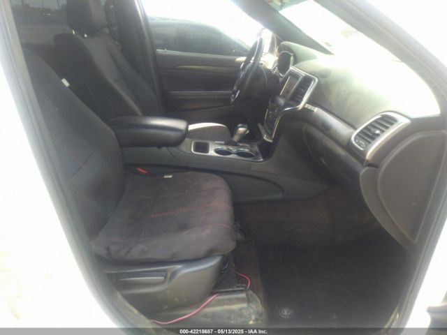 1C4RJFAGXJC318016 Jeep Grand Cherokee