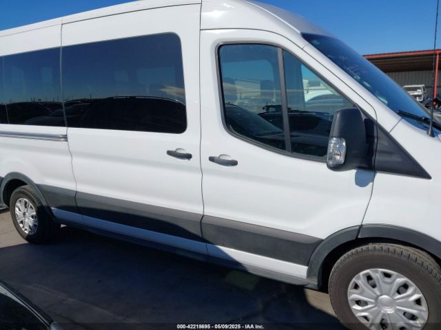 1FBAX2C82RKA51776 Ford Transit-350 Passenger Van Xlt