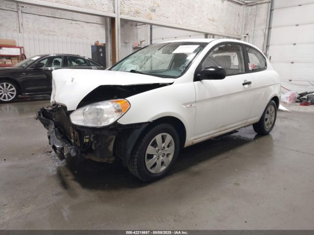 2011 HYUNDAI ACCENT KMHCM3ACXBU207112 Photo 1