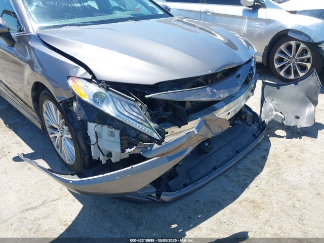 4T1BZ1HK0JU501096 Toyota Camry Xle V6
