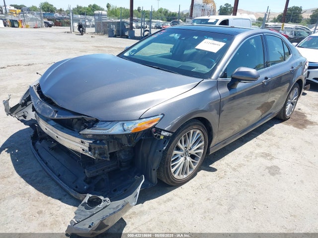 4T1BZ1HK0JU501096 Toyota Camry Xle V6
