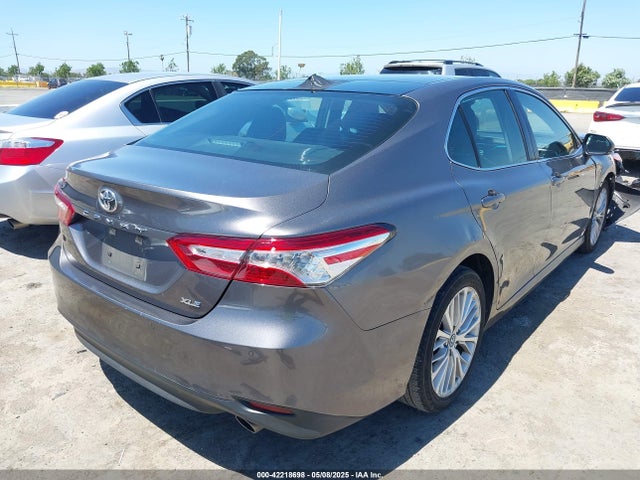 4T1BZ1HK0JU501096 Toyota Camry Xle V6