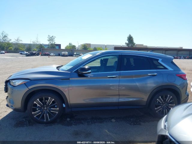 3PCAJ5BA2MF111323 Infiniti Qx50 Luxe