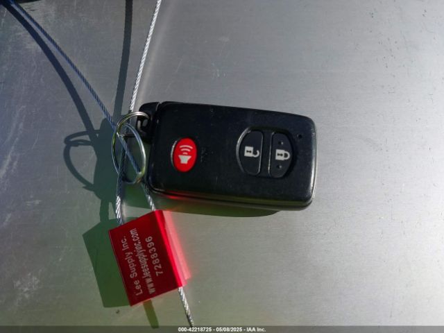 JTDKN3DU7F0437060 Toyota Prius Three